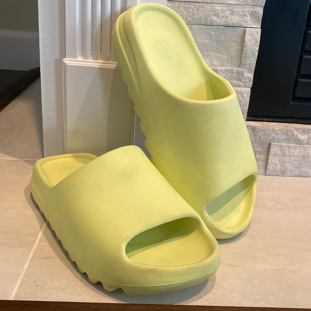 Adidas Yeezy Slide Glow Green